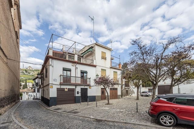 3 quarto Casa em Banda para venda em Albaicin, Granada cidade com garagem - 415 000 € (Ref: 9799503)