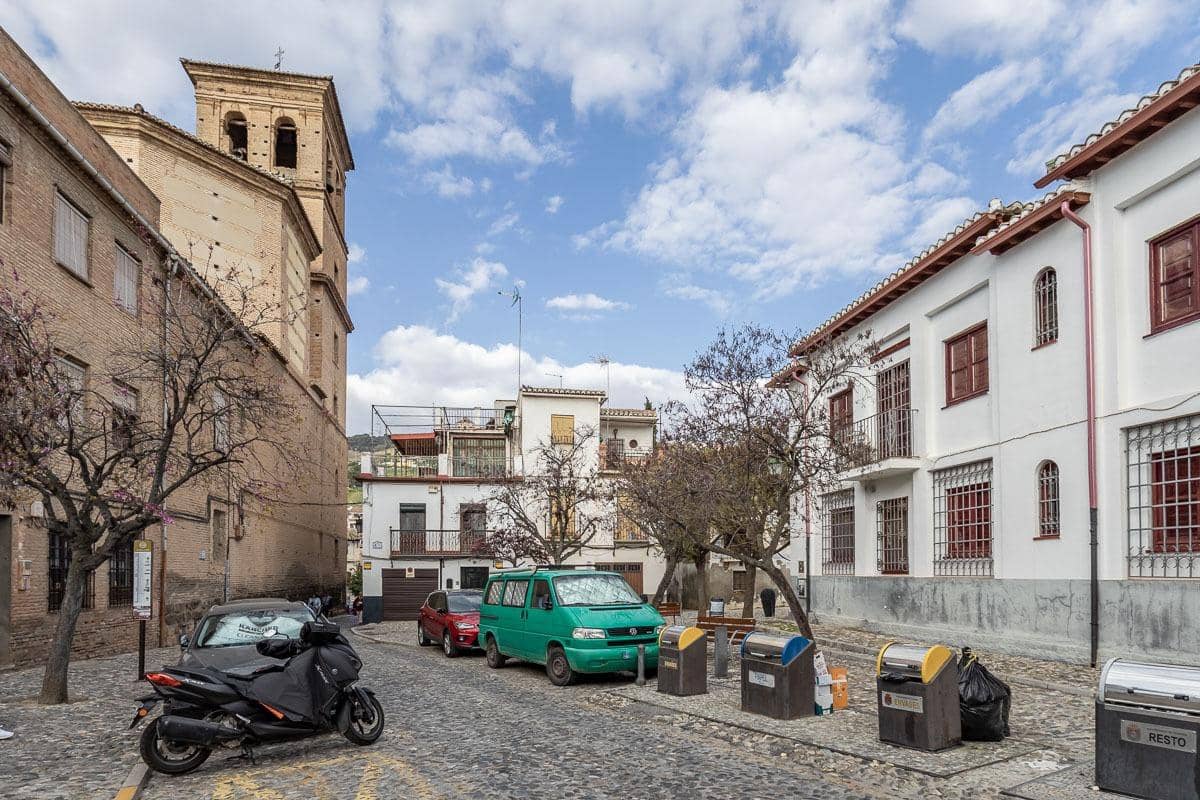 3 bedroom Townhouse for sale in Granada city with garage - € 415,000 (Ref: 9799503)