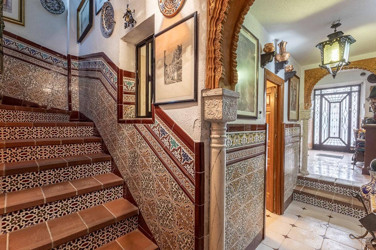 3 bedroom Townhouse for sale in Granada city with garage - € 415,000 (Ref: 9799503)