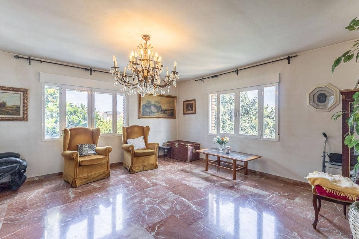 5 soveværelse Villa til salg i Ogijares med swimmingpool garage - € 750.000 (Ref: 9799504)