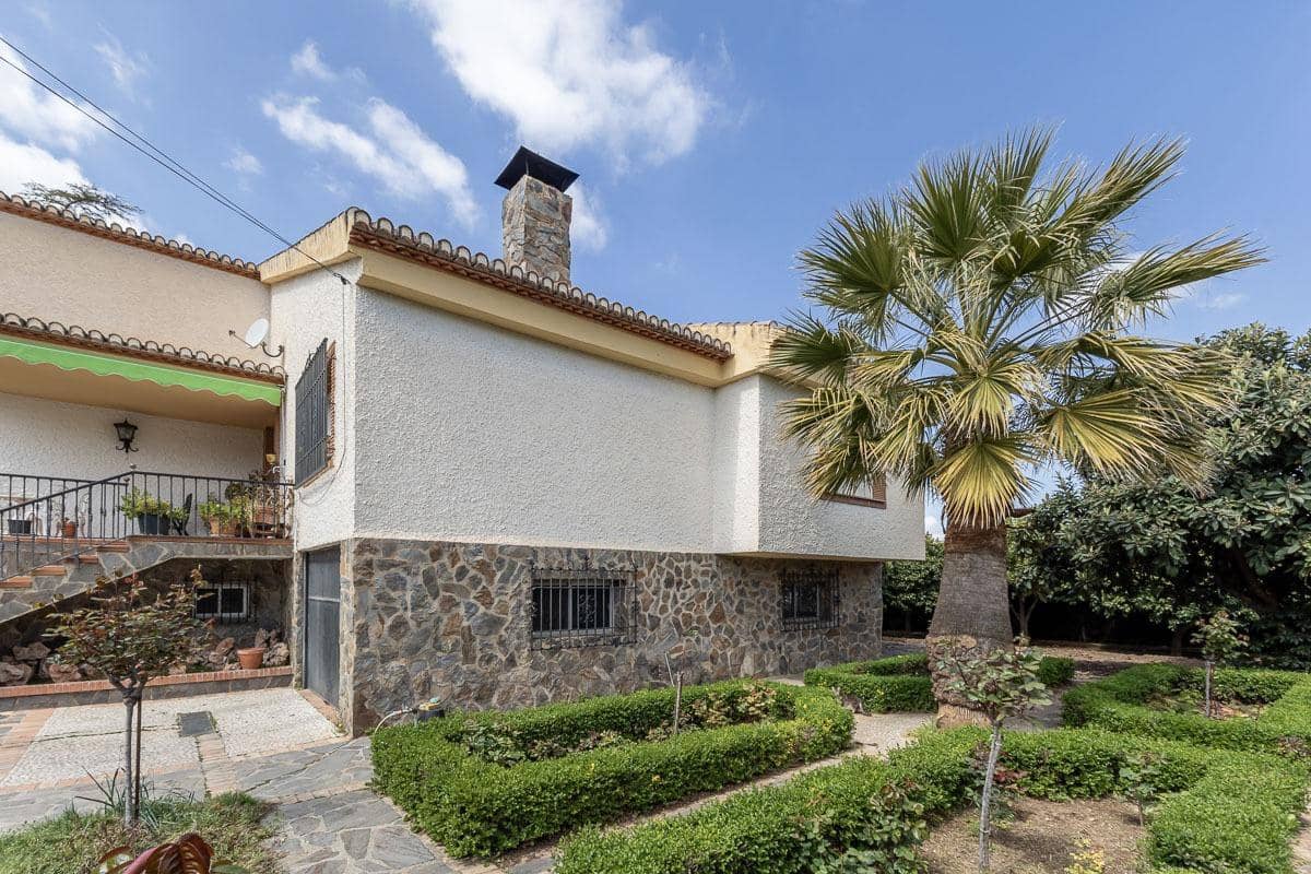 5 soveværelse Villa til salg i Ogijares med swimmingpool garage - € 750.000 (Ref: 9799504)