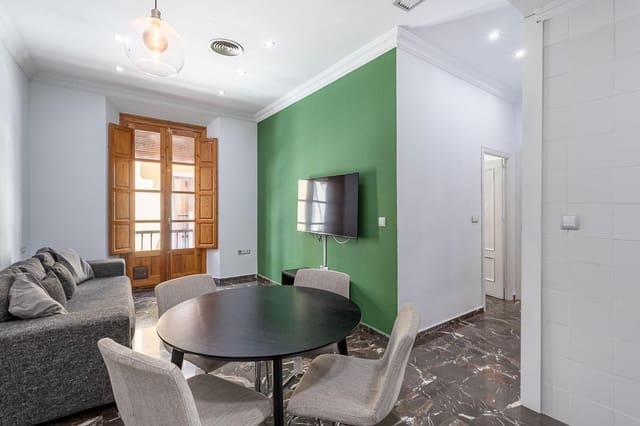 1 bedroom Flat for sale in Centro, Granada city - € 260,000 (Ref: 9804586)