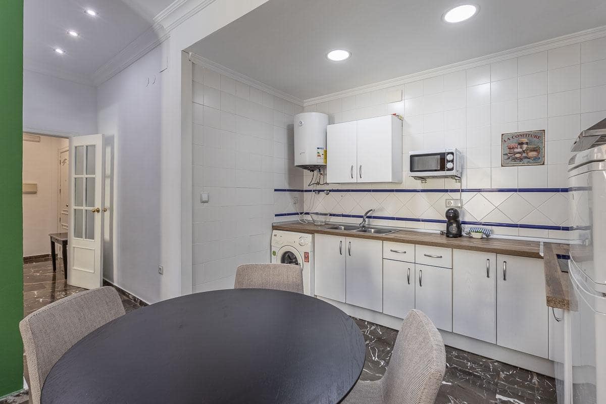 1 bedroom Flat for sale in Granada city - € 260,000 (Ref: 9804586)