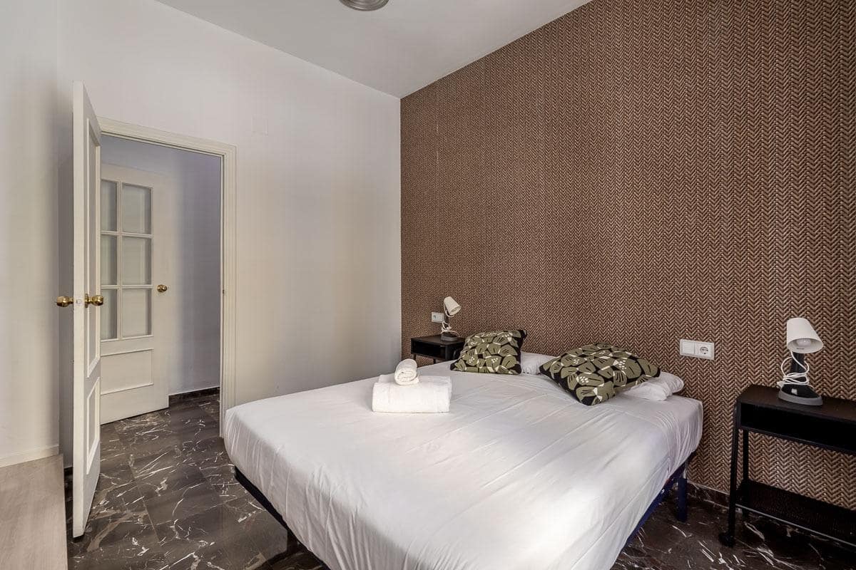 1 bedroom Flat for sale in Granada city - € 260,000 (Ref: 9804586)