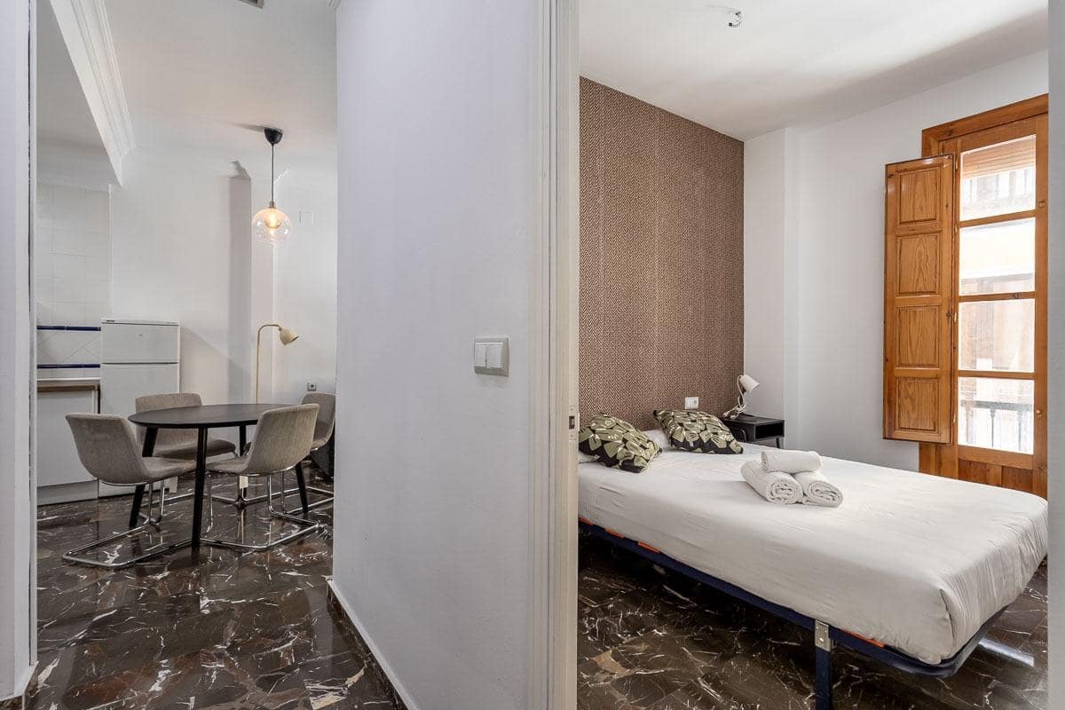 1 bedroom Flat for sale in Granada city - € 260,000 (Ref: 9804586)