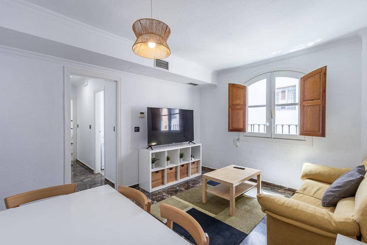 2 sovrum Lägenhet till salu i Granada stad - 275 000 € (Ref: 9804588)