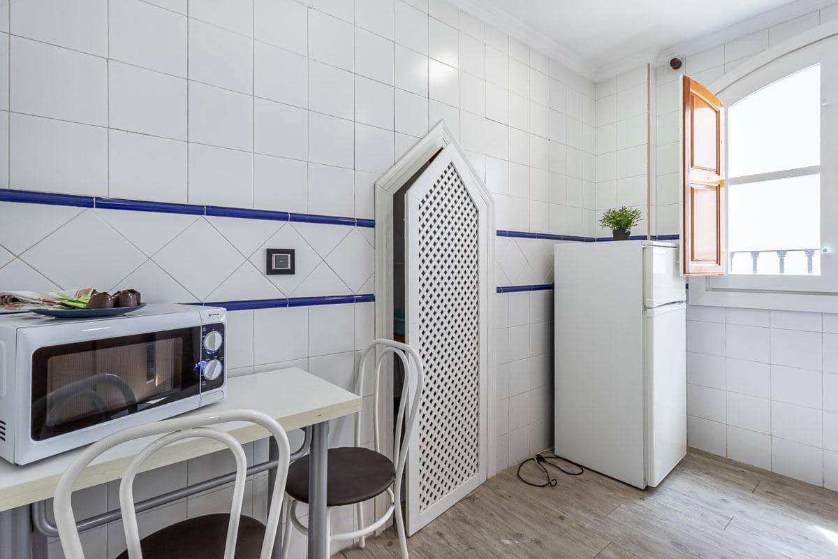 2 sovrum Lägenhet till salu i Granada stad - 275 000 € (Ref: 9804588)
