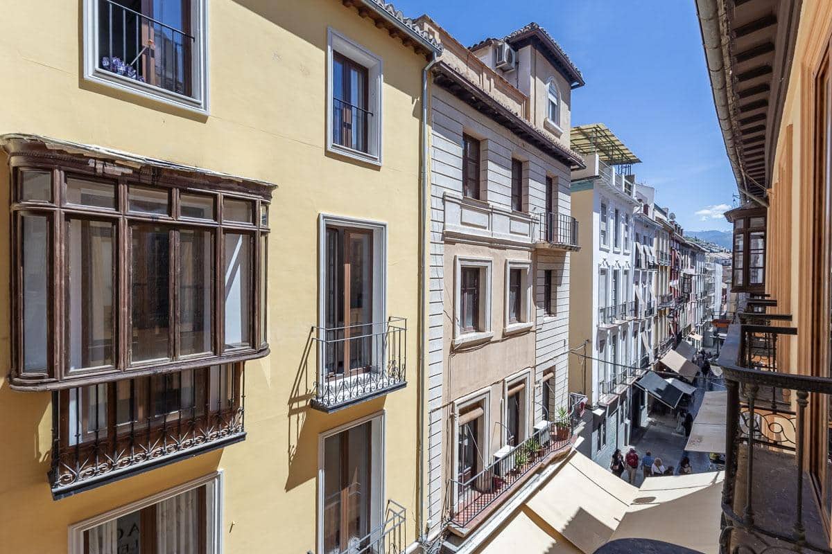 1 slaapkamer Flat te koop in Granada stad - € 260.000 (Ref: 9804591)