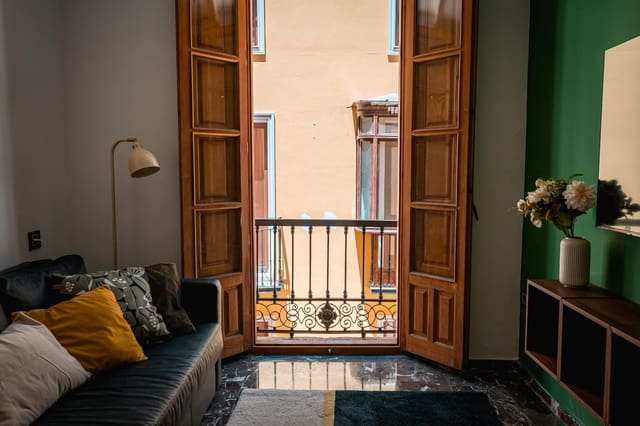 1 slaapkamer Flat te koop in Centro, Granada stad - € 260.000 (Ref: 9804591)