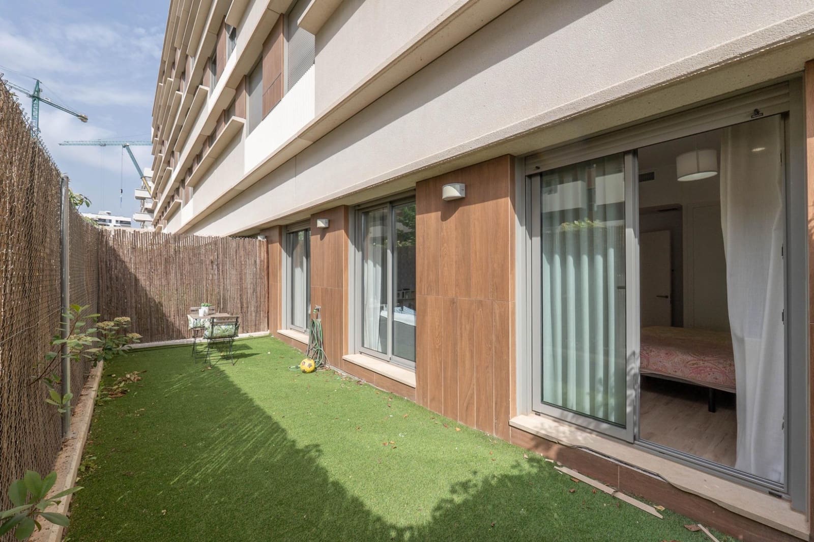 3 quarto Apartamento para venda em Granada cidade com piscina garagem - 395 000 € (Ref: 9804592)