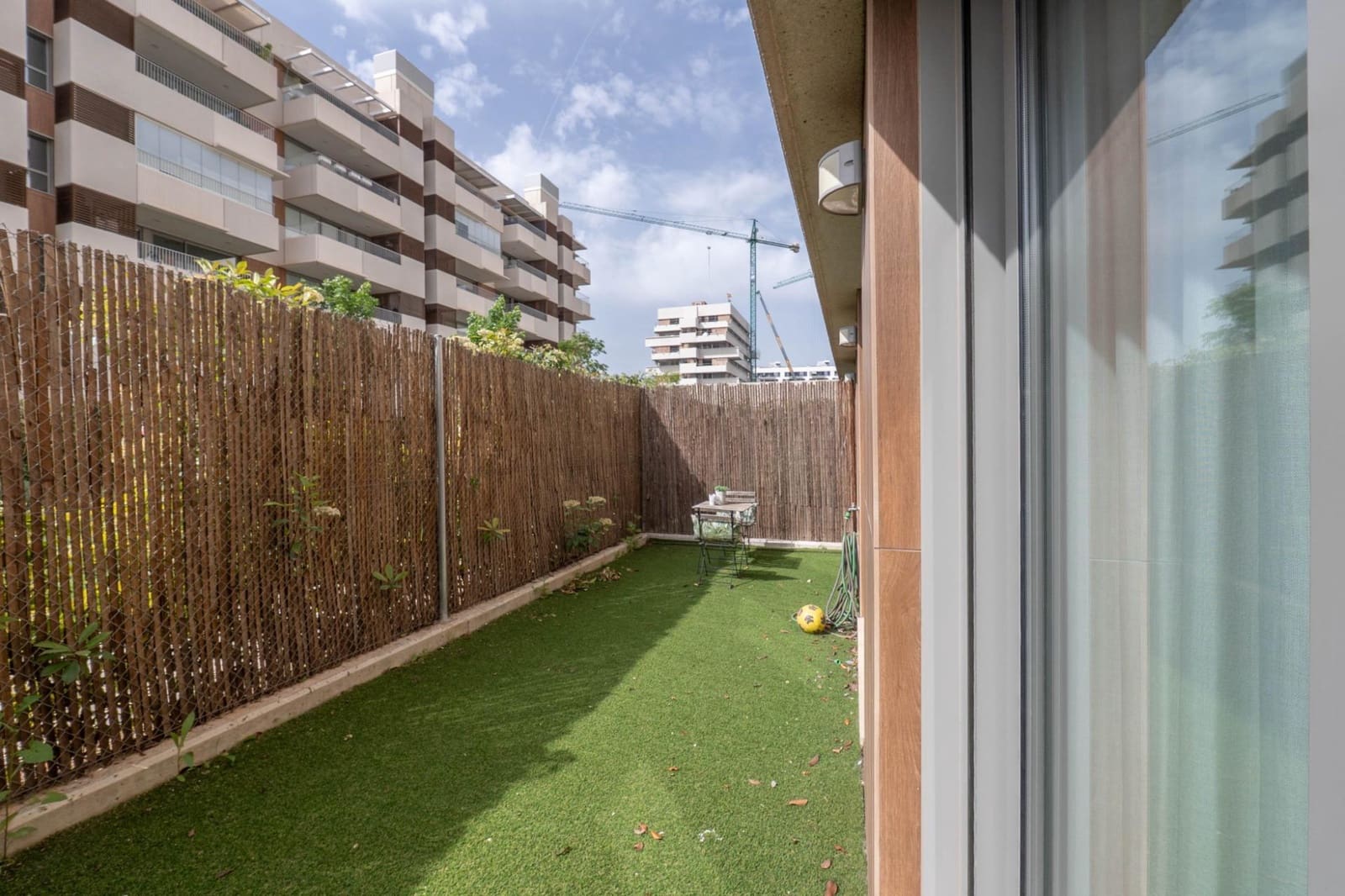 3 quarto Apartamento para venda em Granada cidade com piscina garagem - 395 000 € (Ref: 9804592)