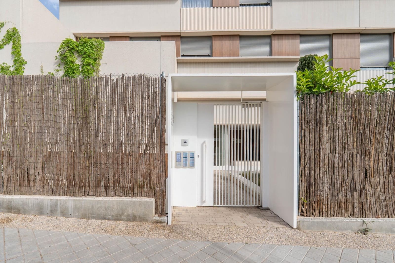 3 quarto Apartamento para venda em Granada cidade com piscina garagem - 395 000 € (Ref: 9804592)