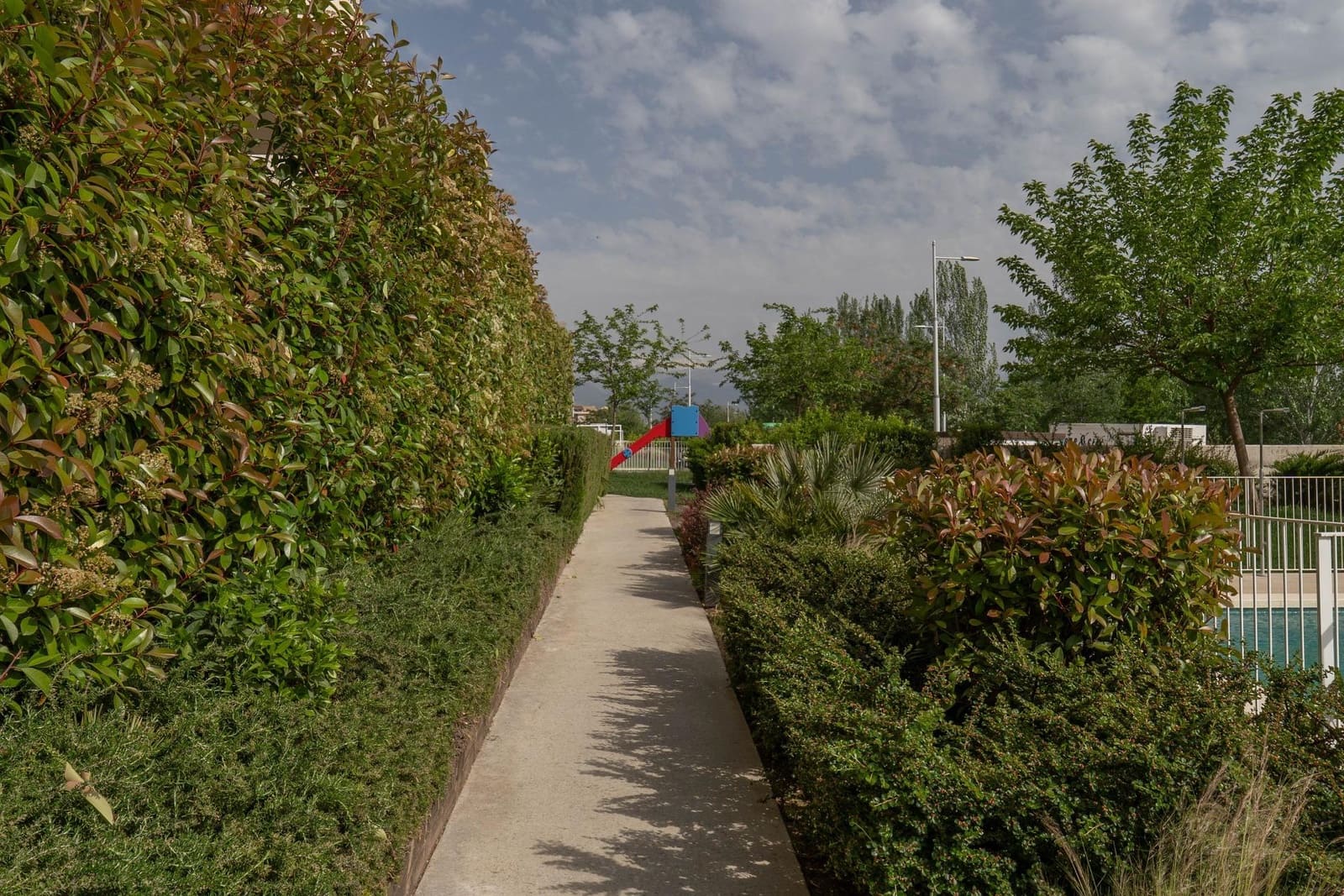 3 quarto Apartamento para venda em Granada cidade com piscina garagem - 395 000 € (Ref: 9804592)