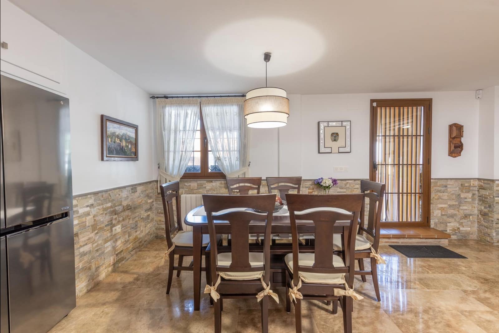 4 sovrum Villa till salu i La Zubia med pool garage - 360 000 € (Ref: 9808299)