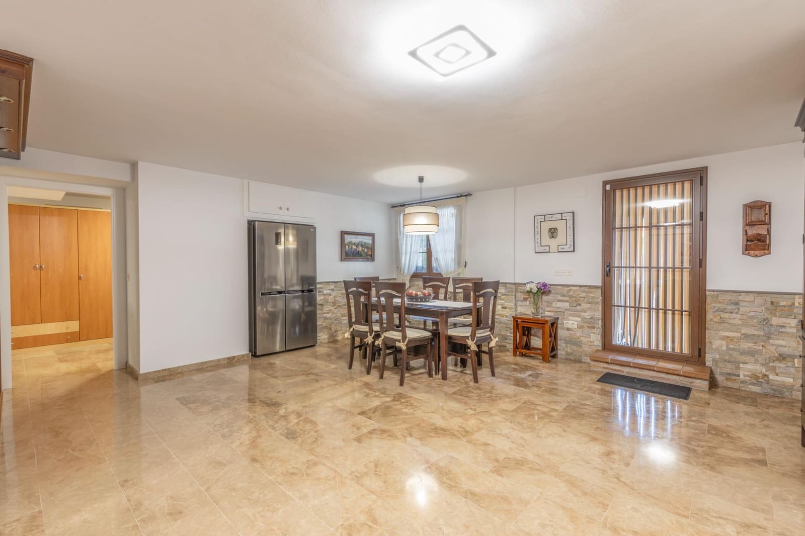 4 sovrum Villa till salu i La Zubia med pool garage - 360 000 € (Ref: 9808299)