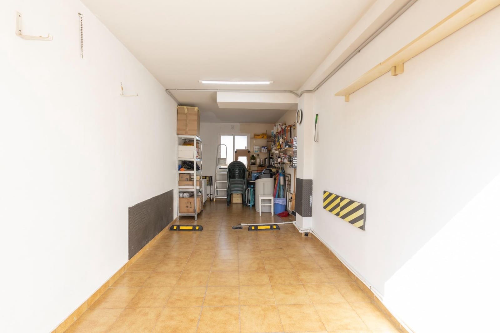 4 sovrum Villa till salu i La Zubia med pool garage - 360 000 € (Ref: 9808299)