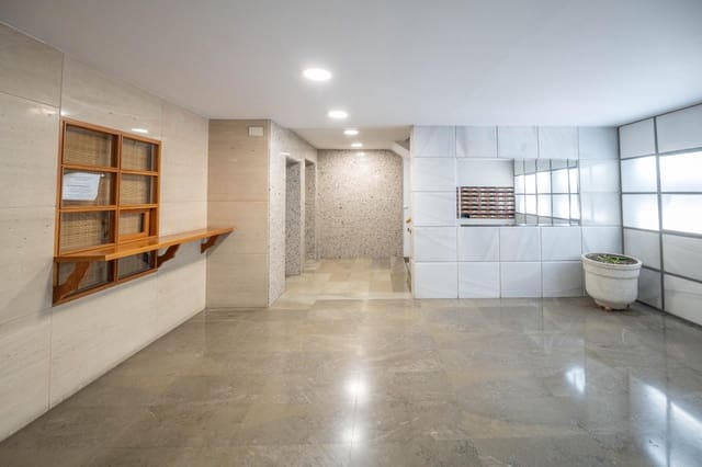 4 makuuhuone Asunto myytävänä paikassa Zaidin, Granada kaupunki - 334 900 € (Ref: 9808300)