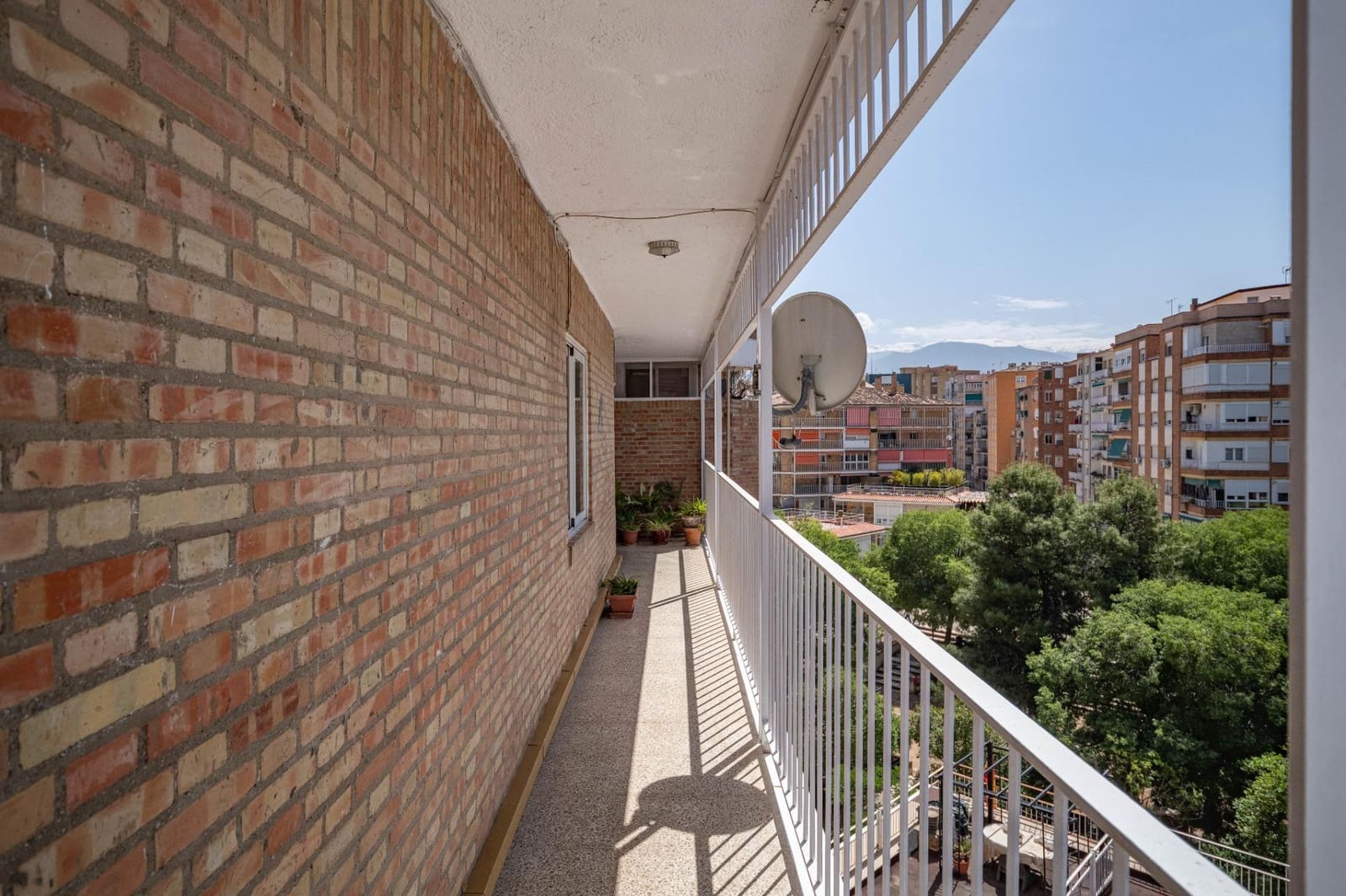 4 makuuhuone Asunto myytävänä paikassa Granada kaupunki - 334 900 € (Ref: 9808300)