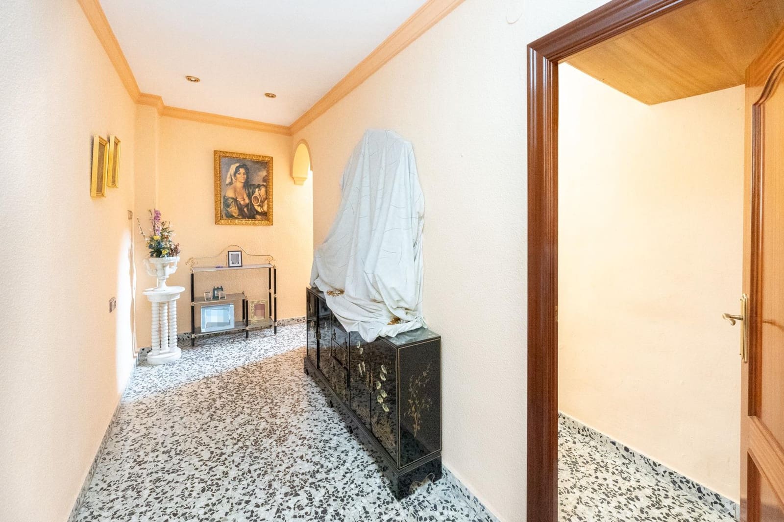 3 bedroom Commercial for sale in Granada city - € 444,000 (Ref: 9808305)