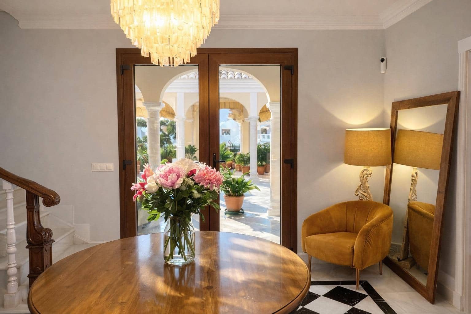 7 Zimmer Villa zu verkaufen in Otura mit Pool Garage - 1.295.000 € (Ref: 9812346)