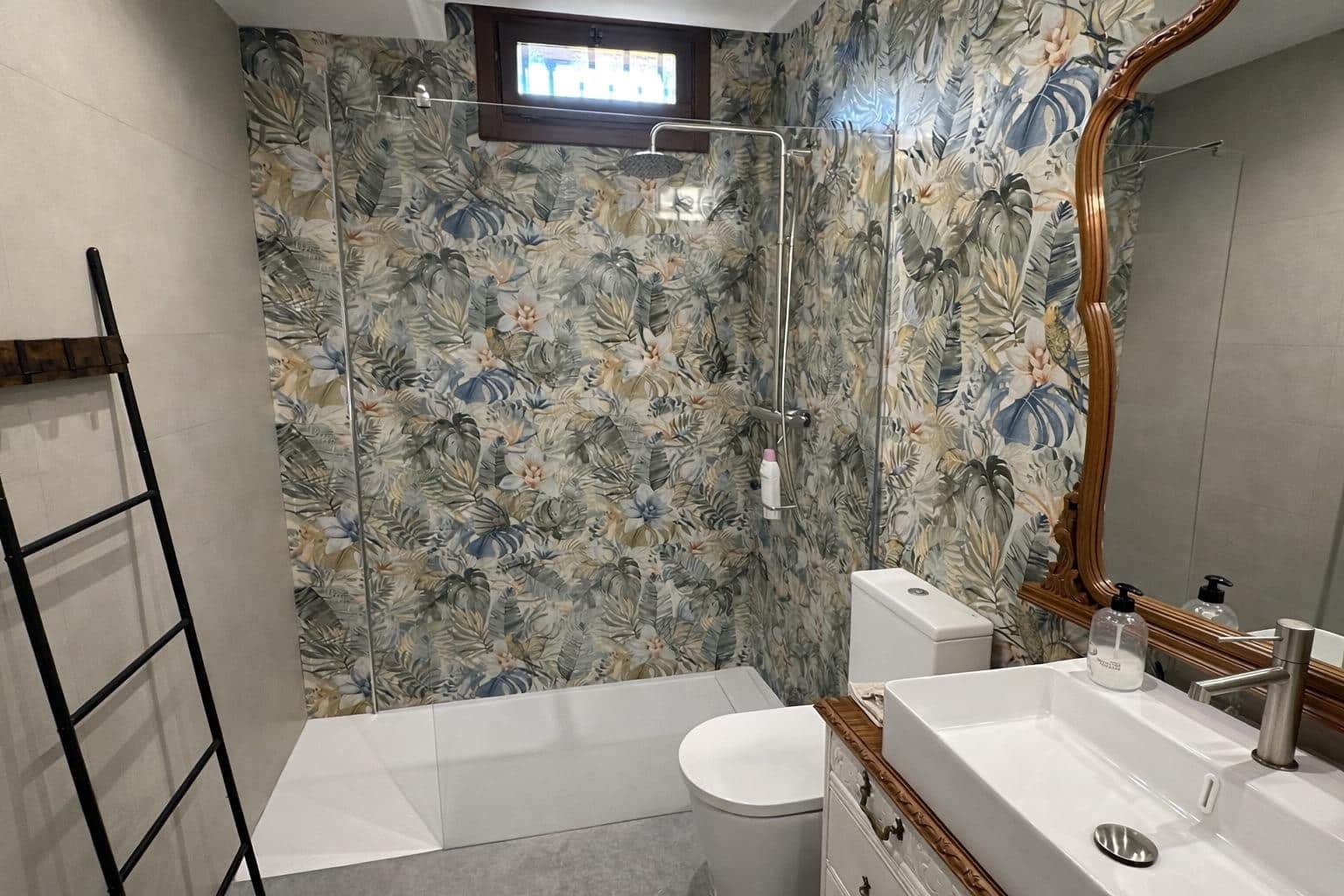7 Zimmer Villa zu verkaufen in Otura mit Pool Garage - 1.295.000 € (Ref: 9812346)