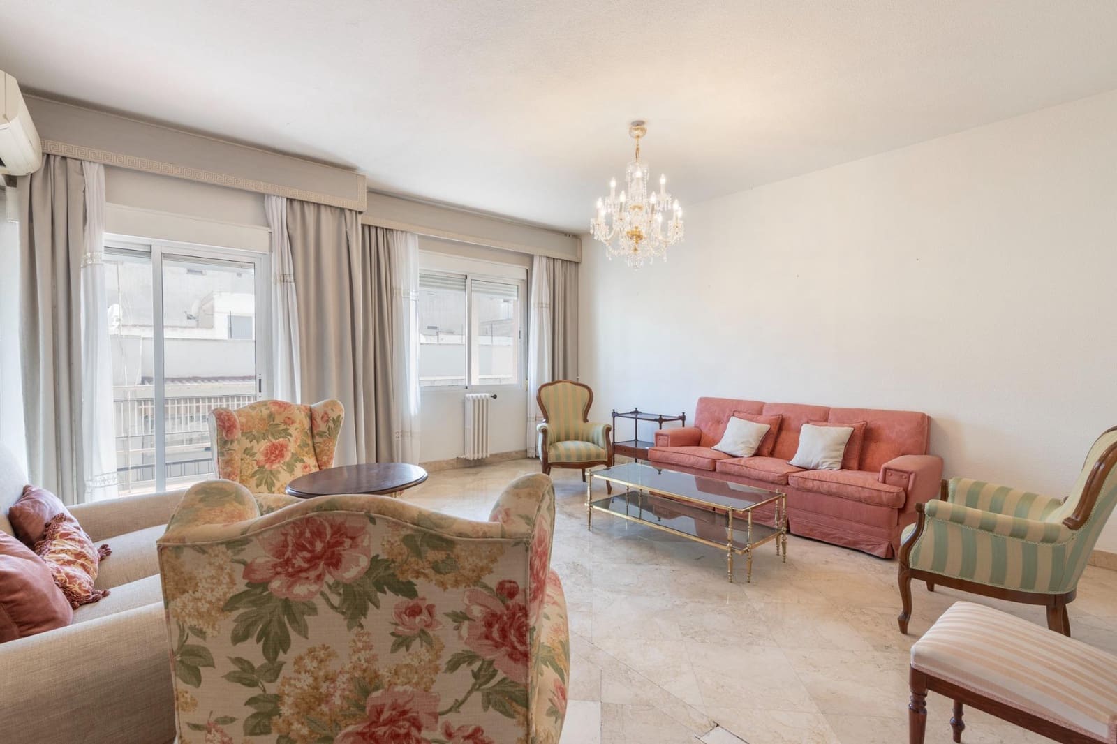 4 soveværelse Lejlighed til salg i Granada by - € 420.000 (Ref: 9816058)