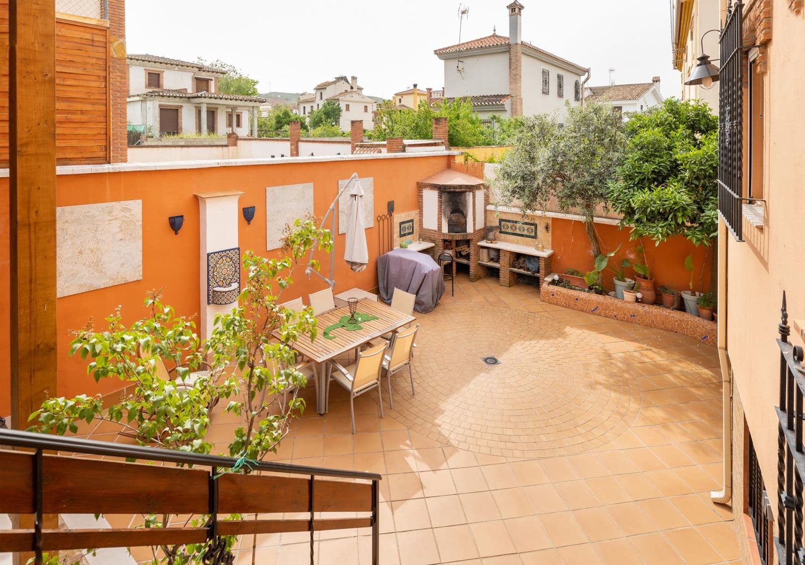 3 quarto Moradia Geminada para venda em Jun com garagem - 290 000 € (Ref: 9816059)