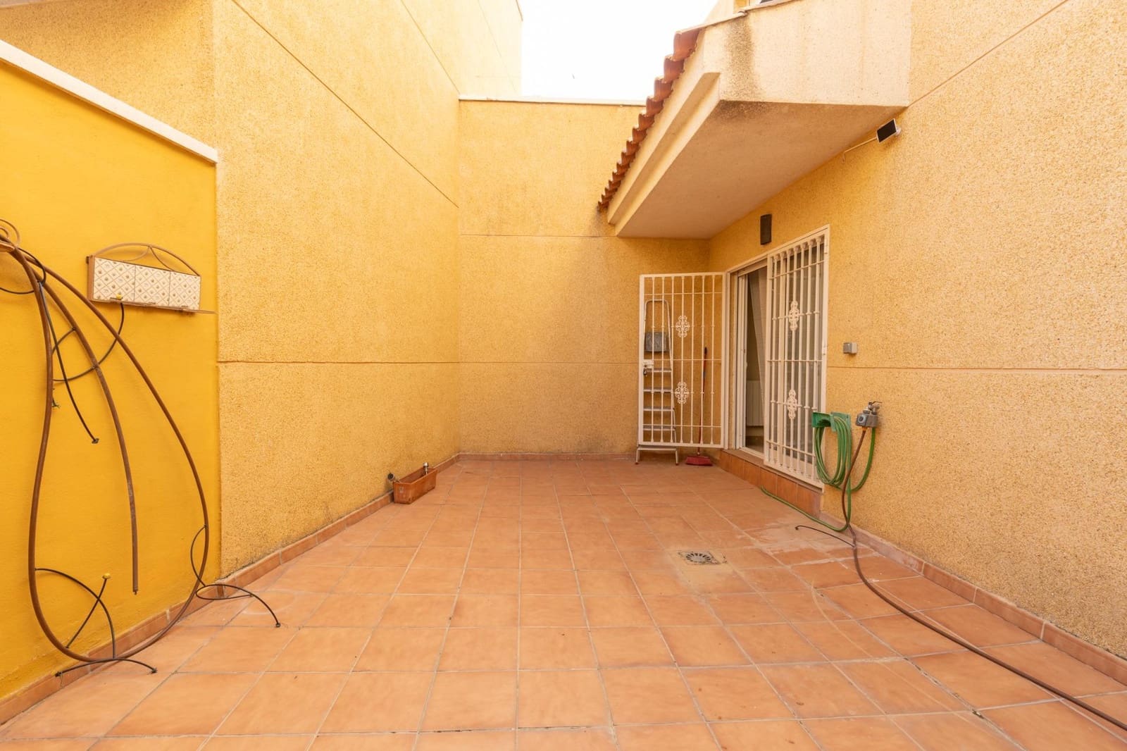 4 sypialnia Dom szeregowy na sprzedaż w Armilla z garażem - 289 000 € (Ref: 9816061)