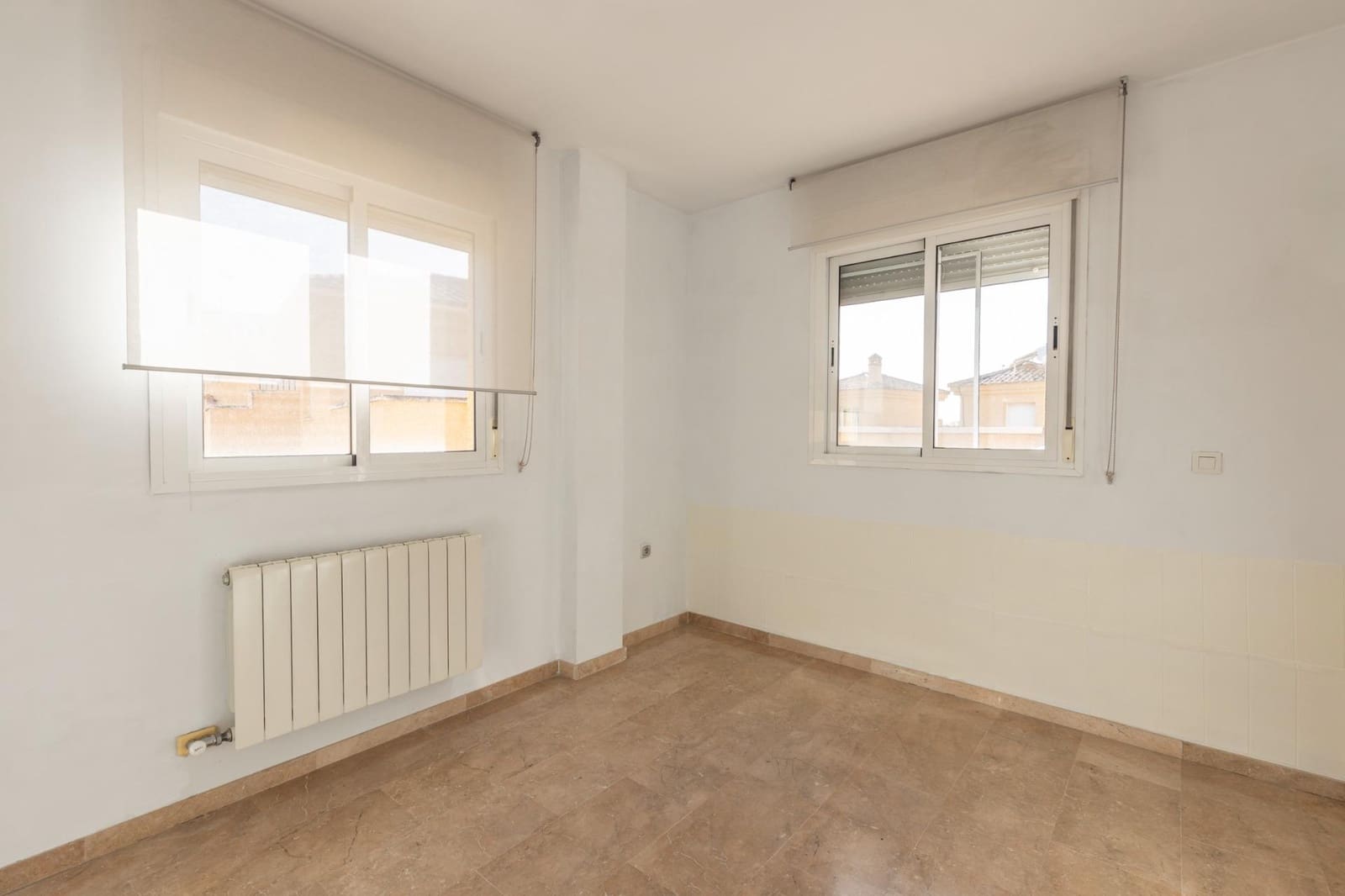 4 sypialnia Dom szeregowy na sprzedaż w Armilla z garażem - 289 000 € (Ref: 9816061)