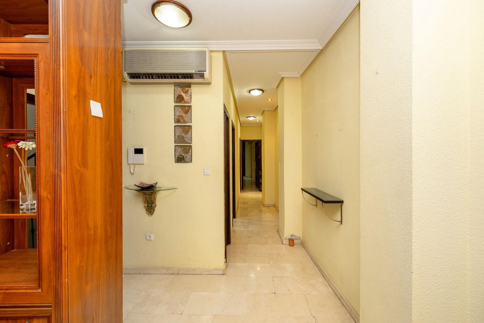 2 soveværelse Lejlighed til salg i Granada by - € 195.000 (Ref: 9818113)