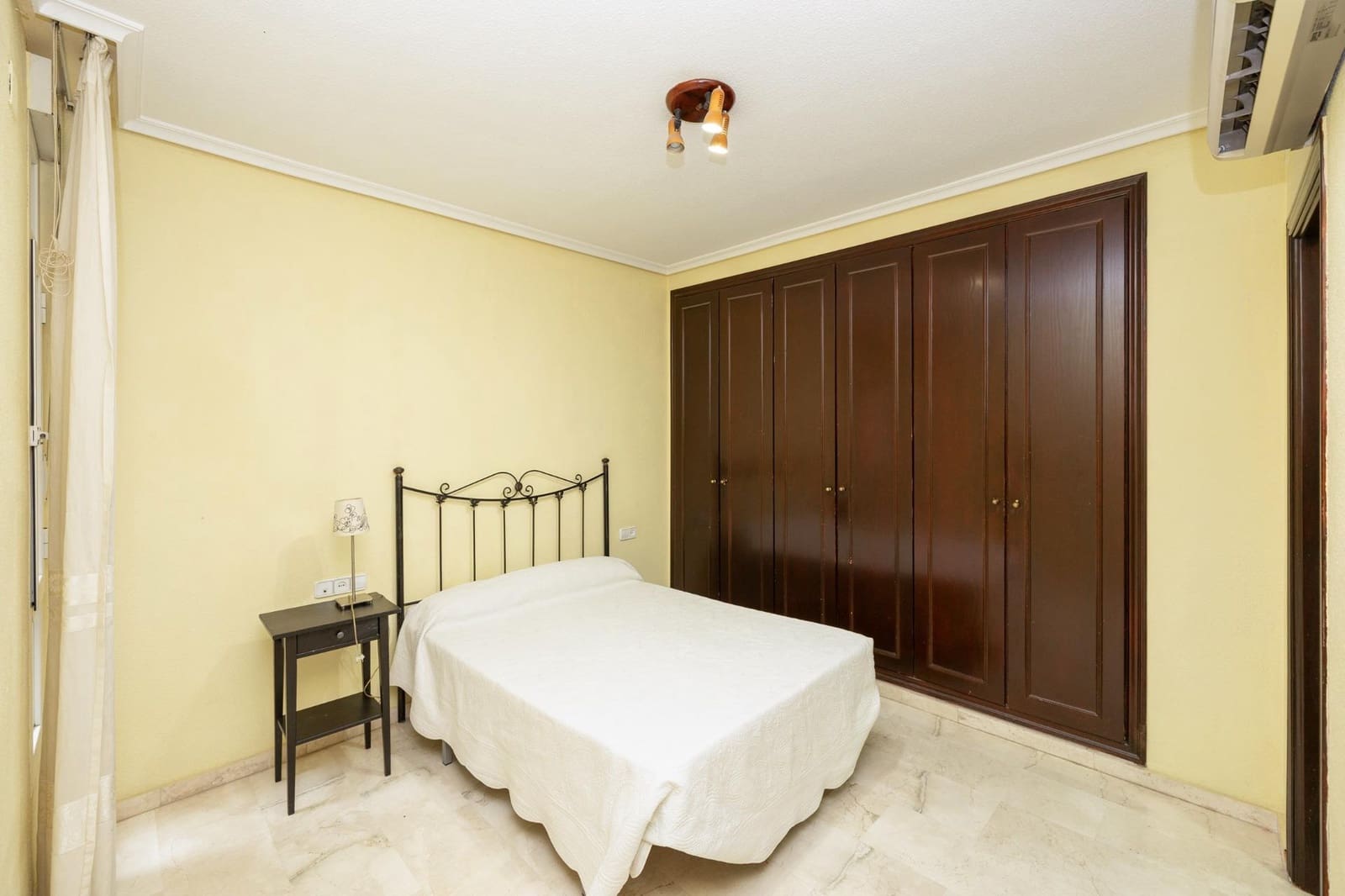 2 soveværelse Lejlighed til salg i Granada by - € 195.000 (Ref: 9818113)
