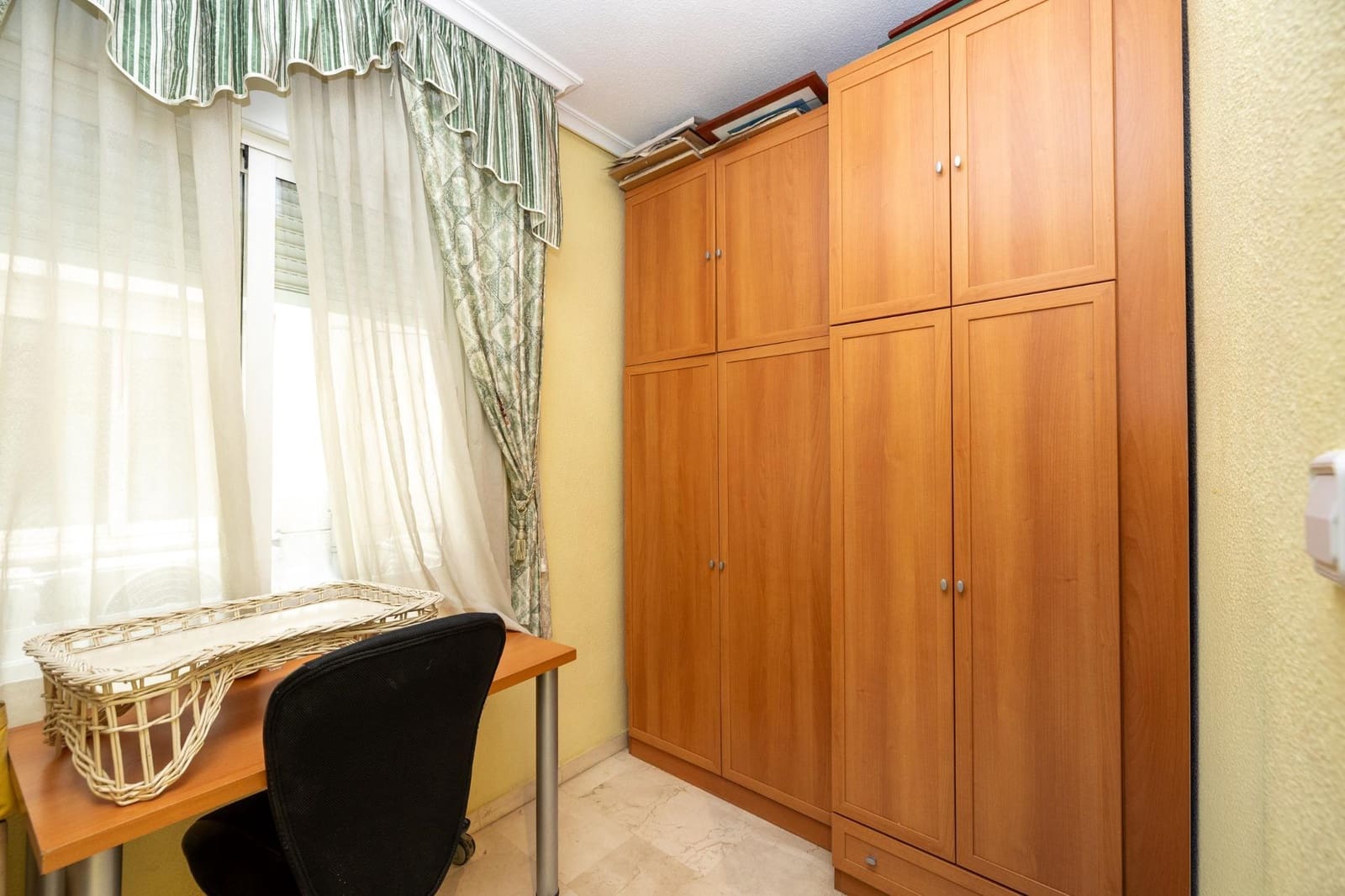 2 soveværelse Lejlighed til salg i Granada by - € 195.000 (Ref: 9818113)