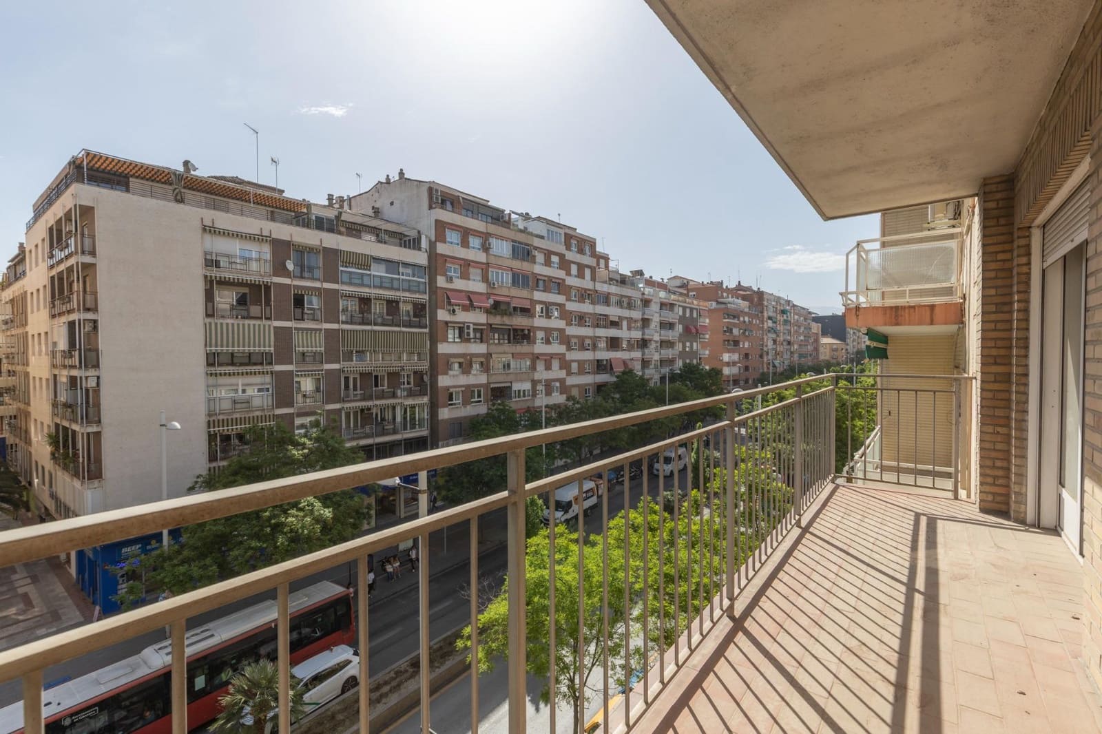 3 soveværelse Lejlighed til salg i Granada by - € 260.000 (Ref: 9818114)