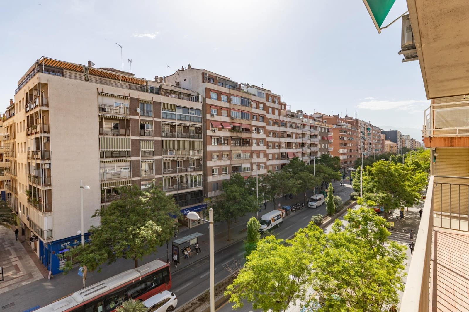 3 soveværelse Lejlighed til salg i Granada by - € 260.000 (Ref: 9818114)