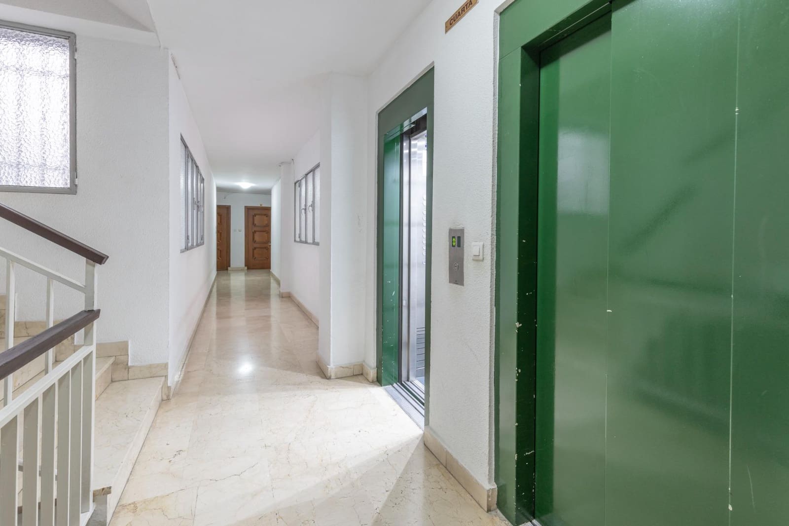 3 soveværelse Lejlighed til salg i Granada by - € 260.000 (Ref: 9818114)