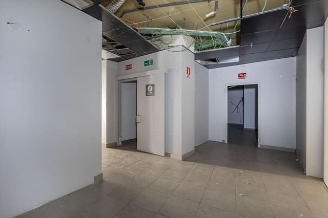 Local Comercial en Granada ciudad en venta - 975.000 € (Ref: 9818115)