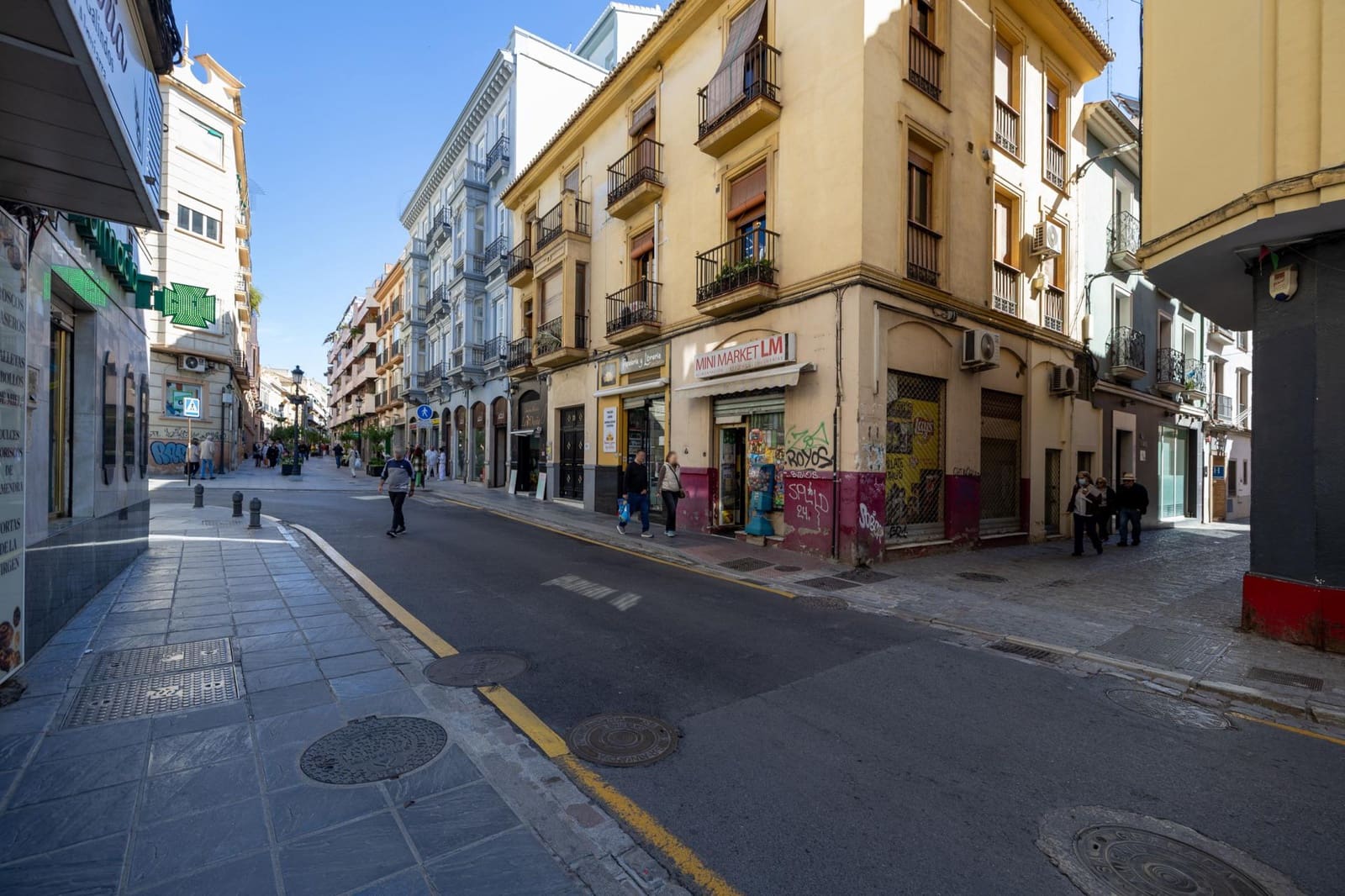 2 soveværelse Lejlighed til salg i Granada by - € 329.000 (Ref: 9818116)