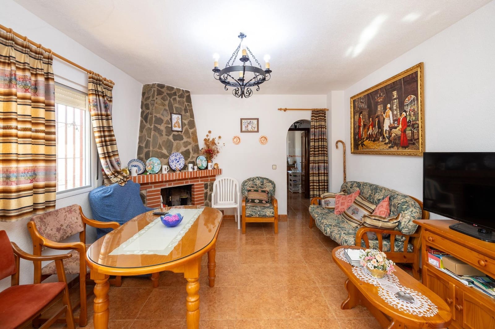 6 bedroom Villa for sale in Guejar Sierra with pool garage - € 430,000 (Ref: 9822835)
