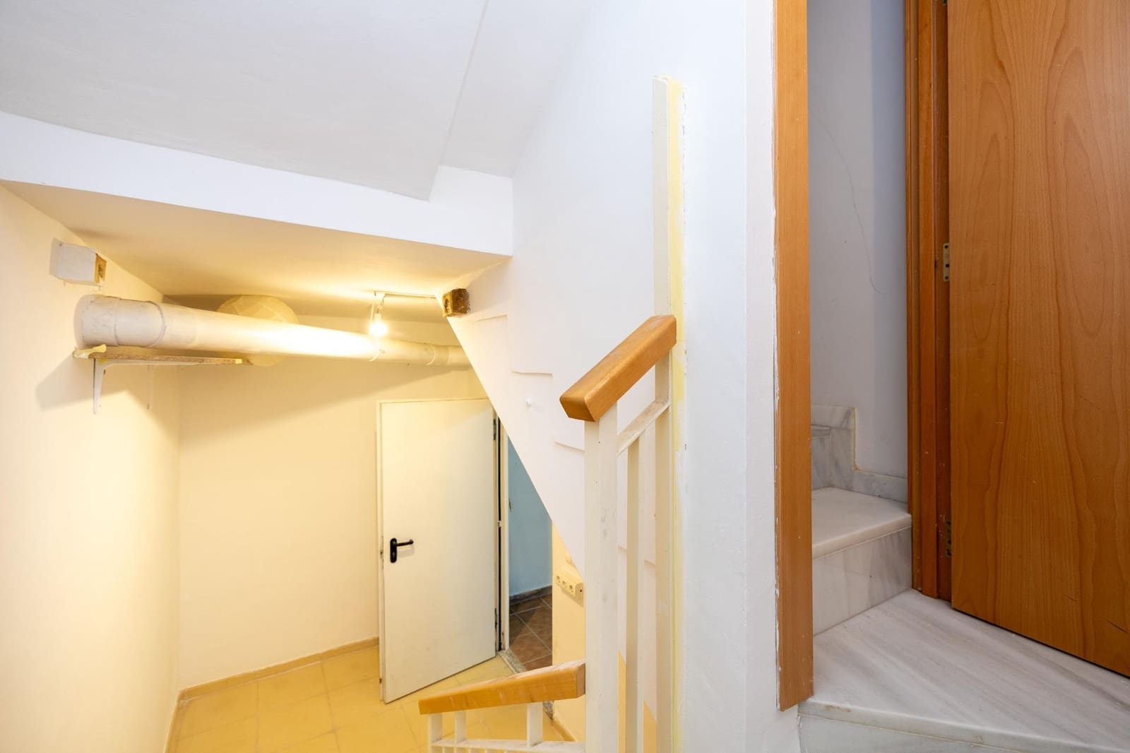 2 soveværelse Rækkehus til salg i Las Gabias med swimmingpool garage - € 245.000 (Ref: 9822837)