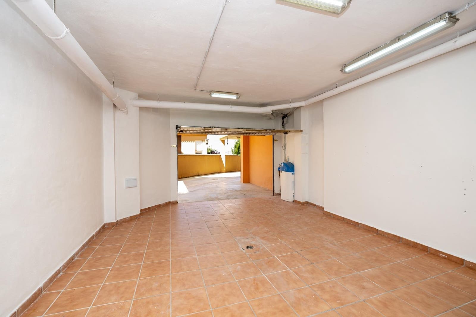 2 soveværelse Rækkehus til salg i Las Gabias med swimmingpool garage - € 245.000 (Ref: 9822837)