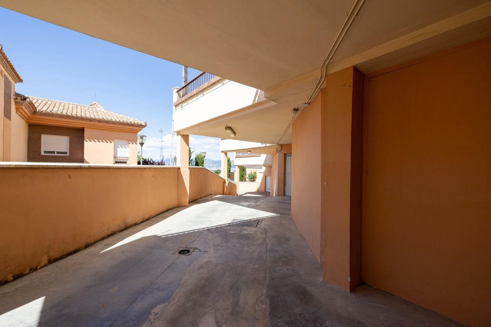 2 soveværelse Rækkehus til salg i Las Gabias med swimmingpool garage - € 245.000 (Ref: 9822837)