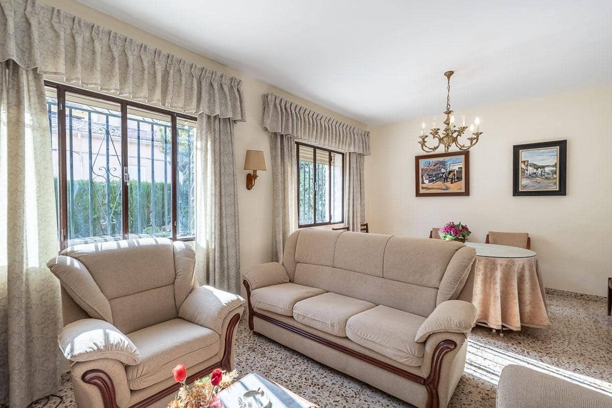 4 bedroom Finca/Country House for sale in Cajar with garage - € 325,000 (Ref: 9822840)