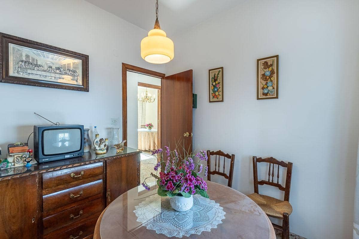 4 bedroom Finca/Country House for sale in Cajar with garage - € 325,000 (Ref: 9822840)