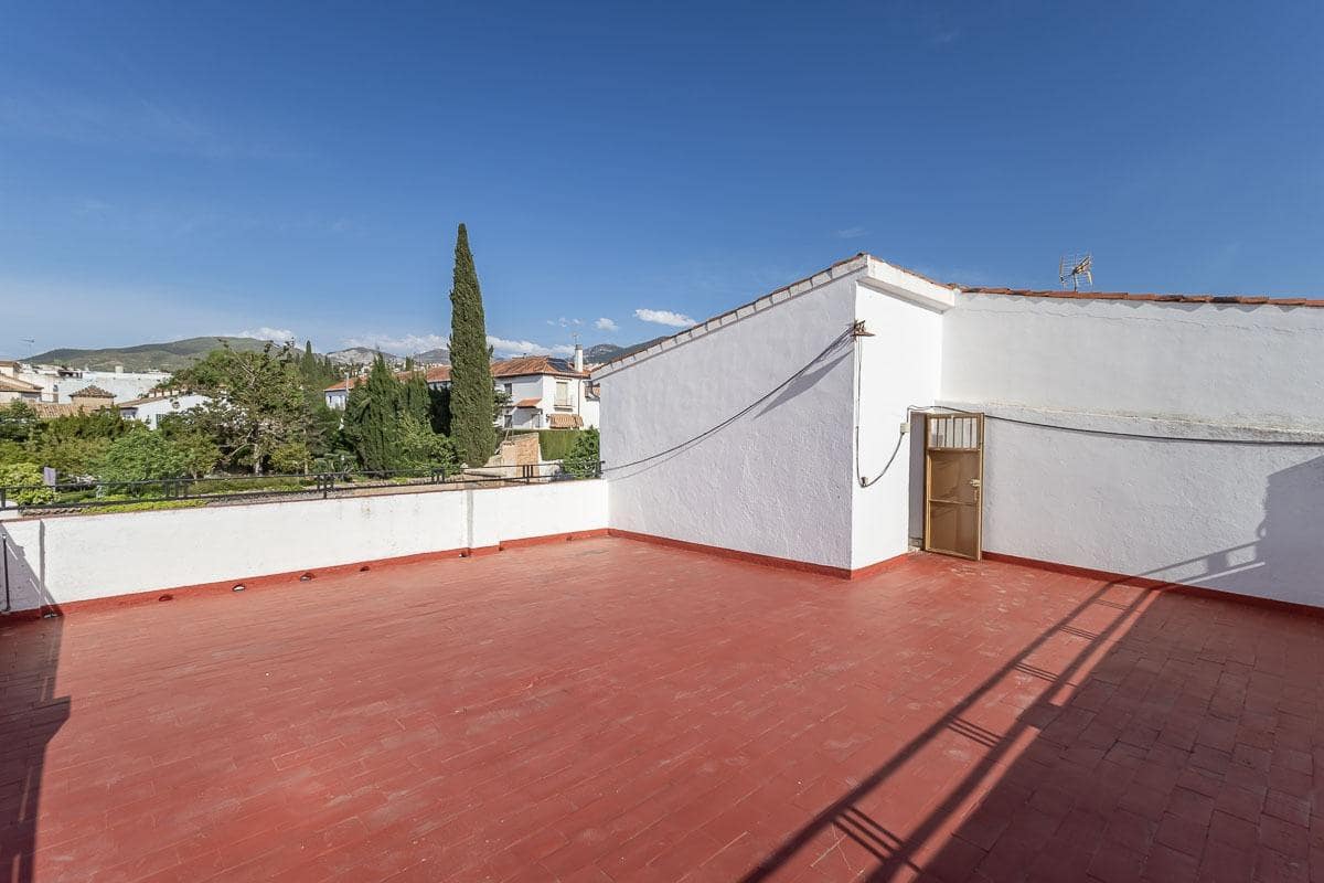 4 bedroom Finca/Country House for sale in Cajar with garage - € 325,000 (Ref: 9822840)