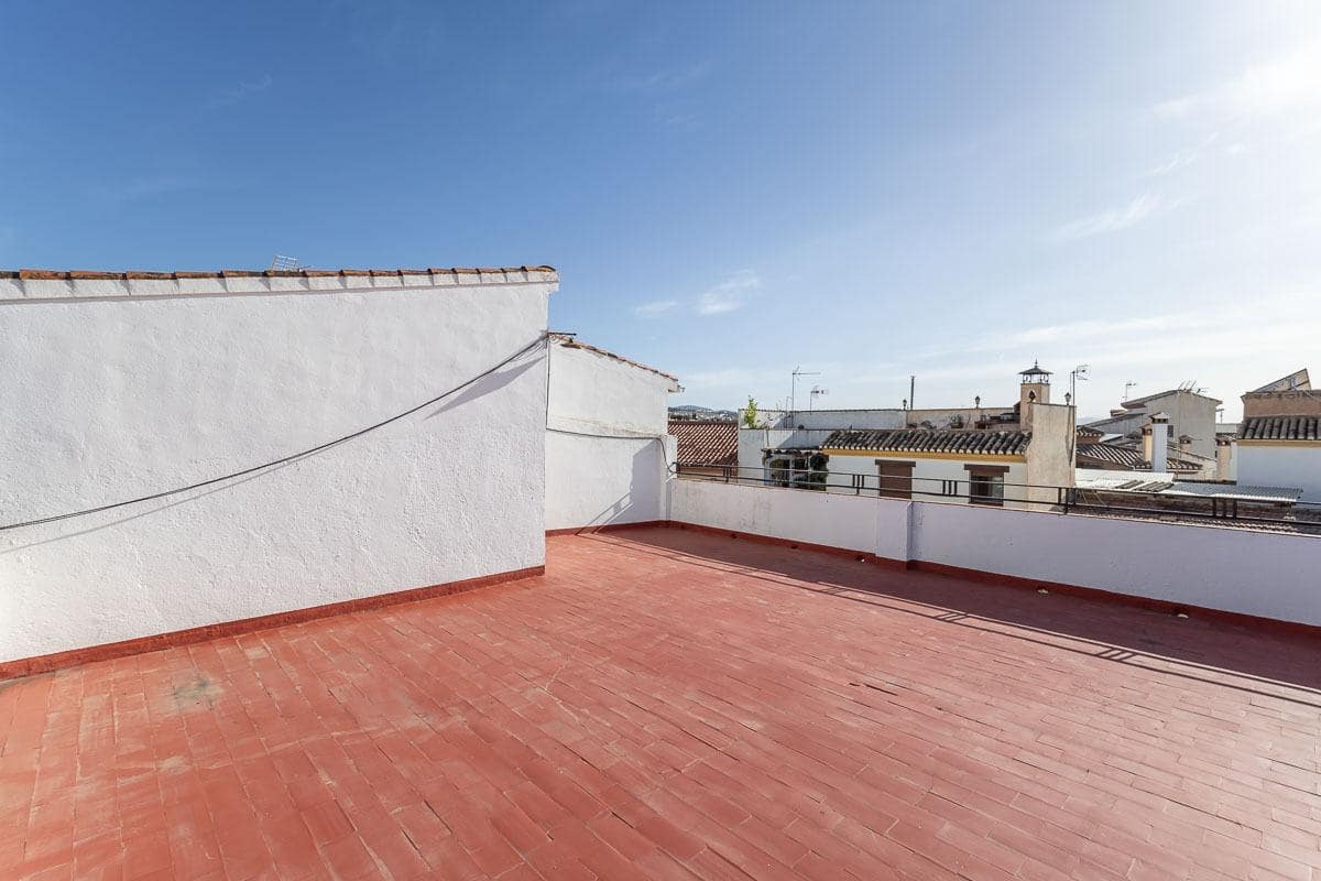 4 bedroom Finca/Country House for sale in Cajar with garage - € 325,000 (Ref: 9822840)