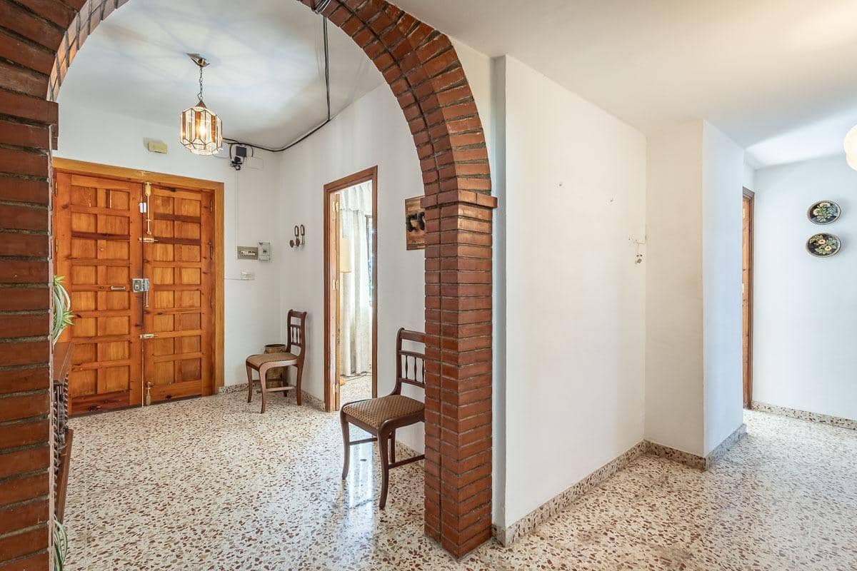 4 bedroom Finca/Country House for sale in Cajar with garage - € 325,000 (Ref: 9822840)