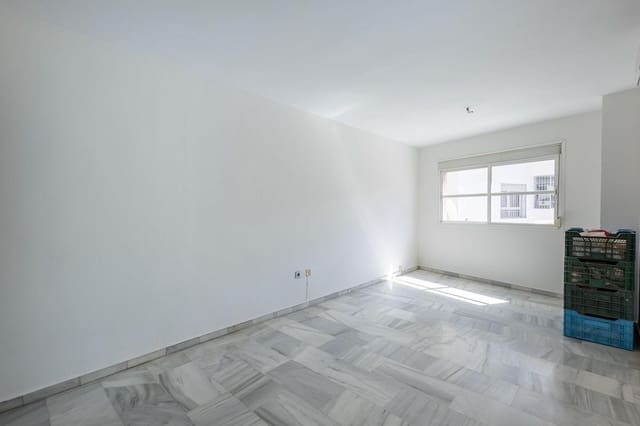 2 soverom Leilighet til salgs i Cenes de la Vega med garasje - € 135 000 (Ref: 9825064)