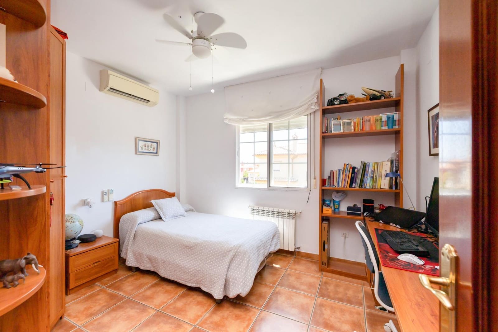 4 Zimmer Doppelhaus zu verkaufen in Belicena mit Pool Garage - 350.000 € (Ref: 9829404)