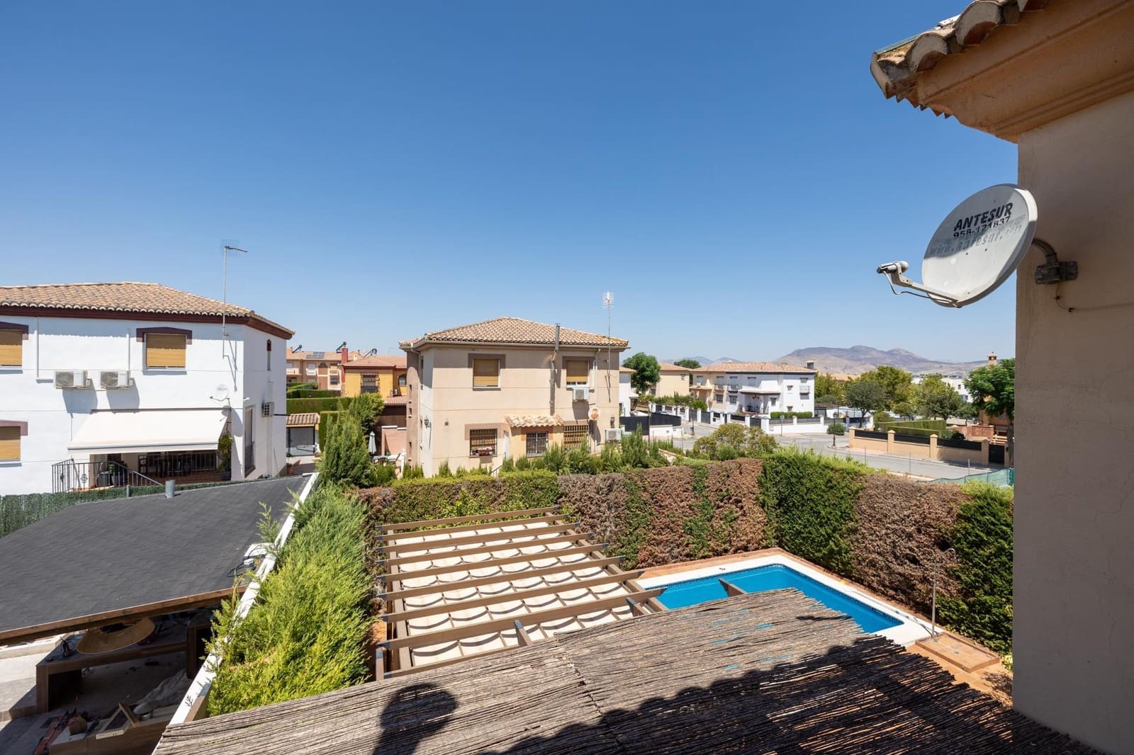 4 Zimmer Doppelhaus zu verkaufen in Belicena mit Pool Garage - 350.000 € (Ref: 9829404)