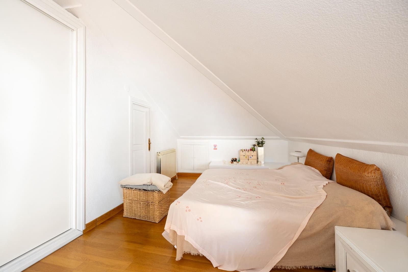 Penthouse til salg i Granada by - € 265.000 (Ref: 9829405)